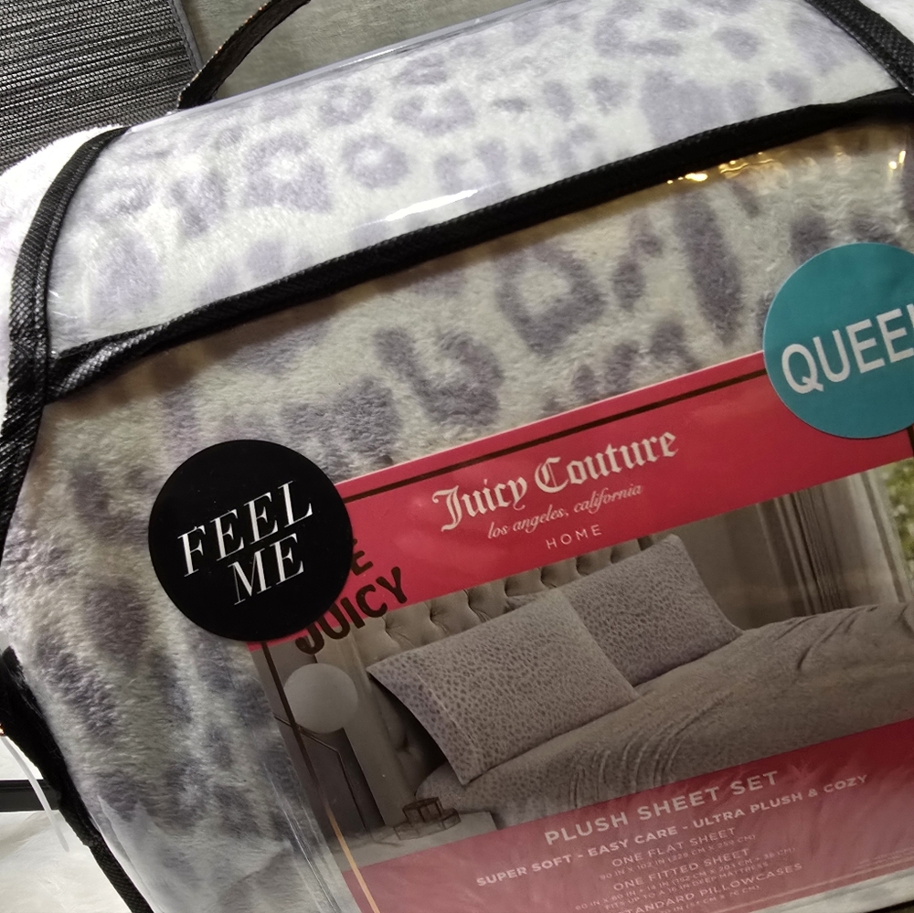 Juicy Couture 4pc Queen Plush Sheet Set Light purple Leopard Print Super Soft - Picture 3 of 4